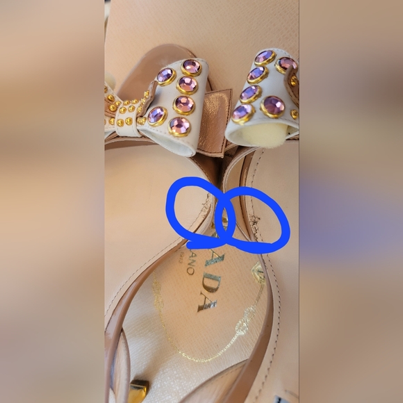 $900 NIB PRADA VERNICE NUDE LEATHER PINK CRYSTAL BOW GOLD HIGH HEEL SANDAL 9.5 - Picture 10 of 15